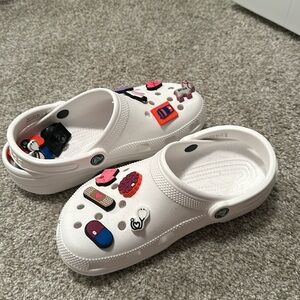 Crocs with assorted nurse jibbets